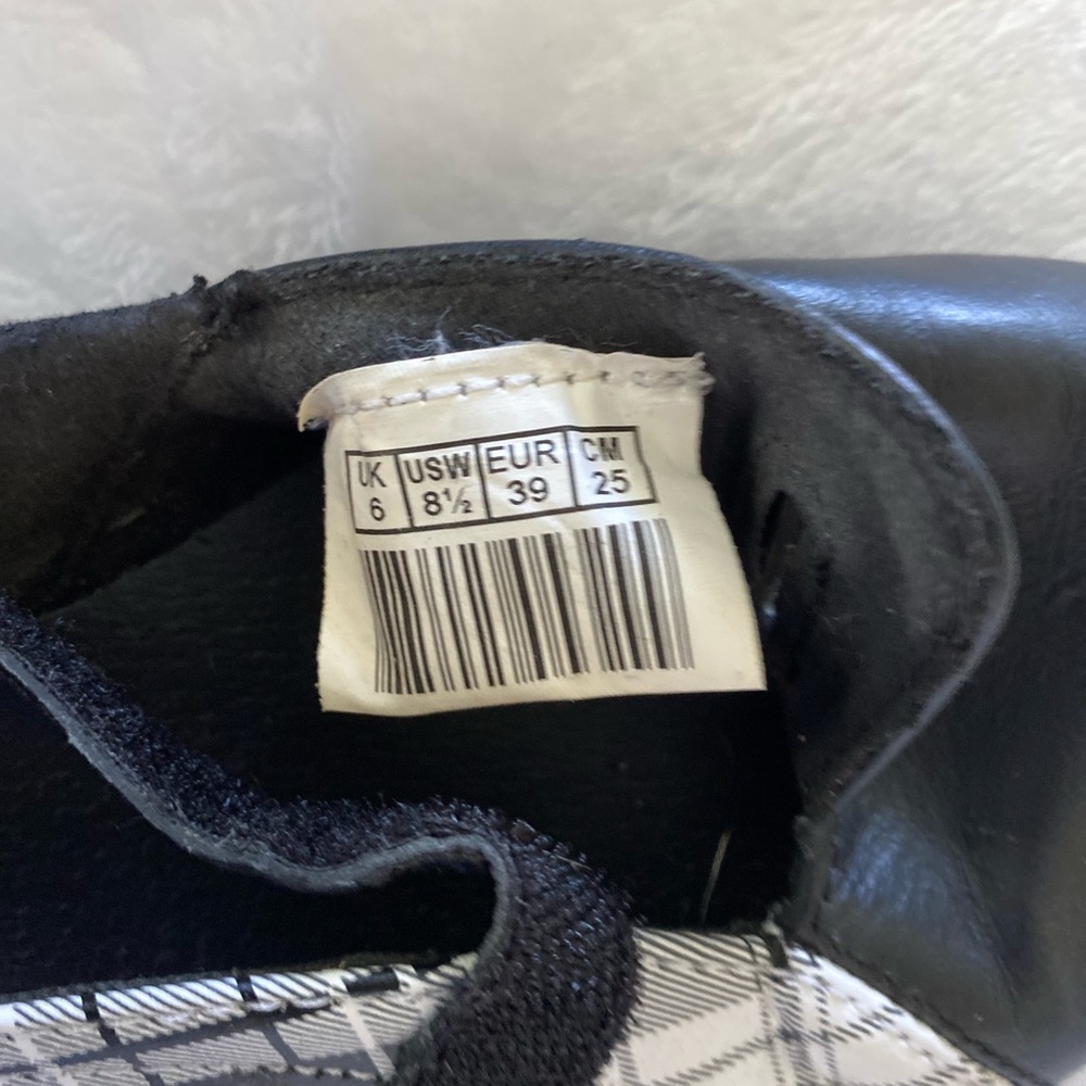 Puma Ballet Flats Size 8 1/2